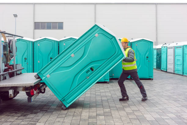 Best Porta potty delivery and setup  in Midway, NC